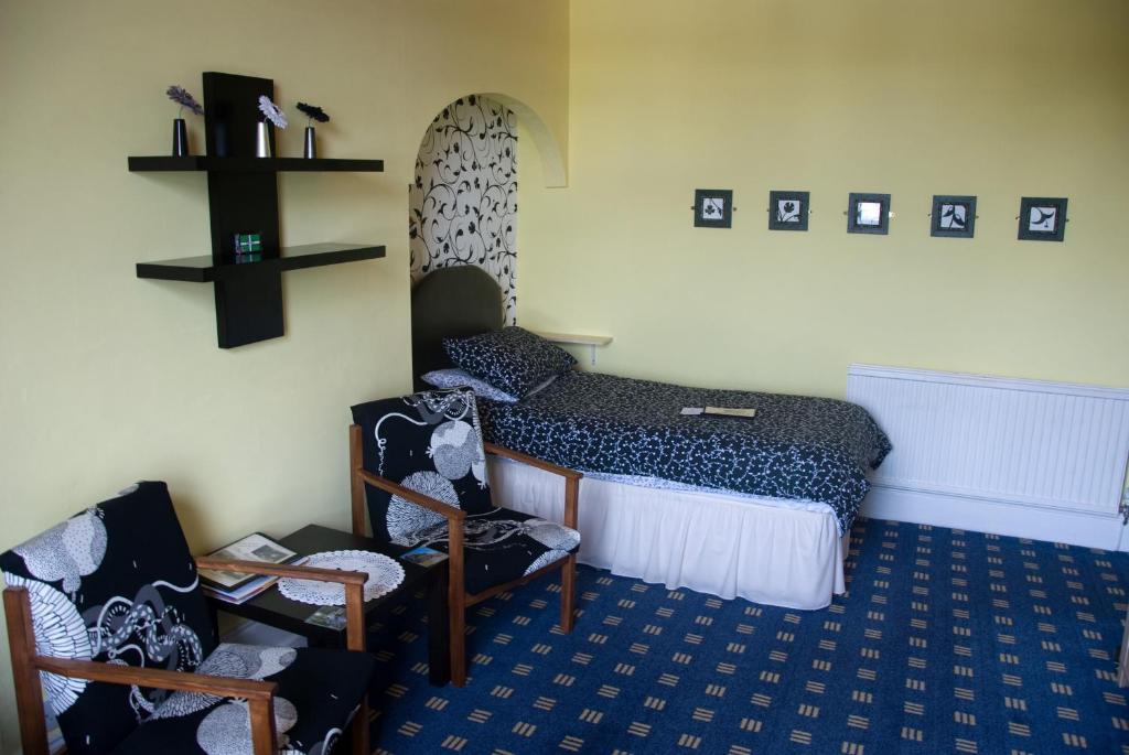 The Rosemont Hotel Йелвертън Екстериор снимка