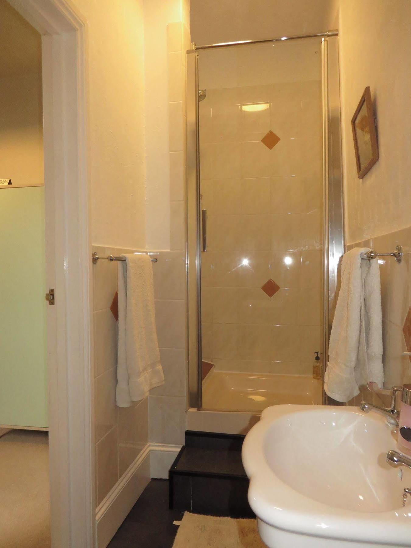 The Rosemont Hotel Йелвертън Екстериор снимка