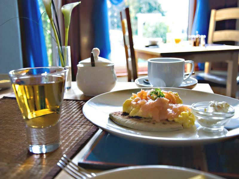 The Rosemont Hotel Йелвертън Екстериор снимка