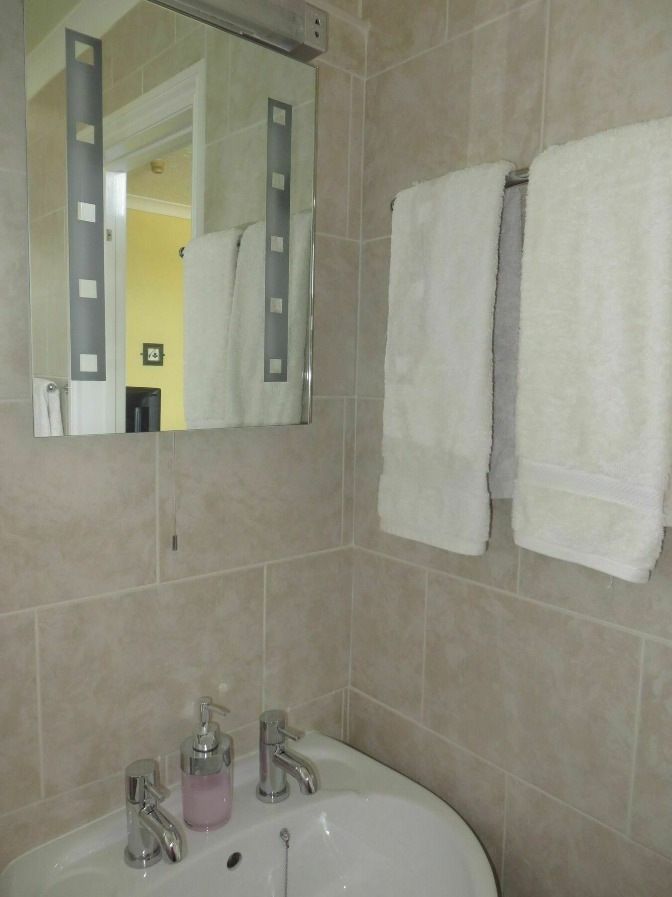 The Rosemont Hotel Йелвертън Екстериор снимка